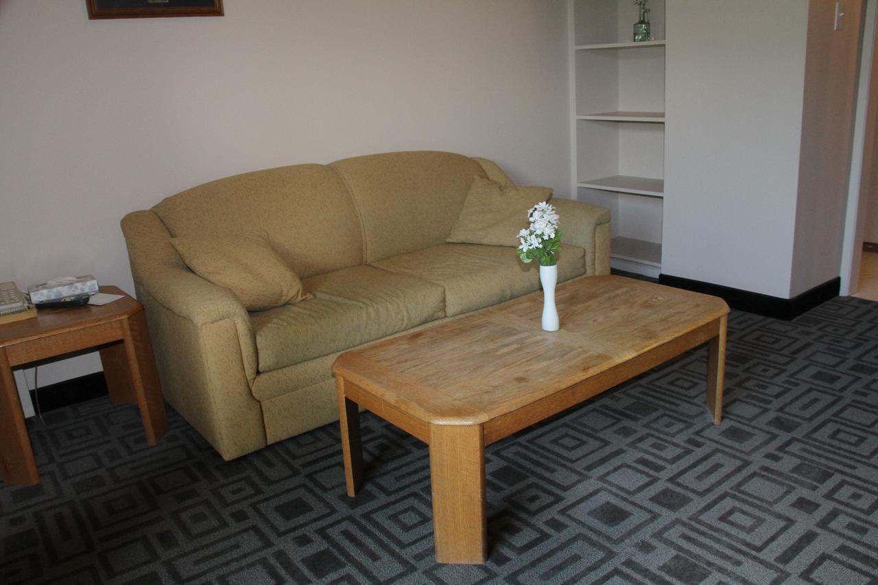 Manning Garden Court Motel מראה חיצוני תמונה