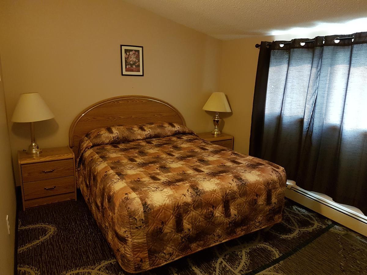 Manning Garden Court Motel מראה חיצוני תמונה